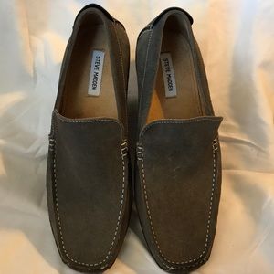 Steve Madden grey leather slip-ons